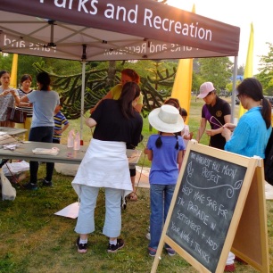 Star making workshop at Concerts in the Park